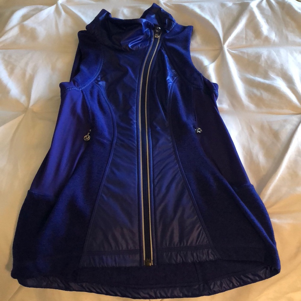 Lululemon vest